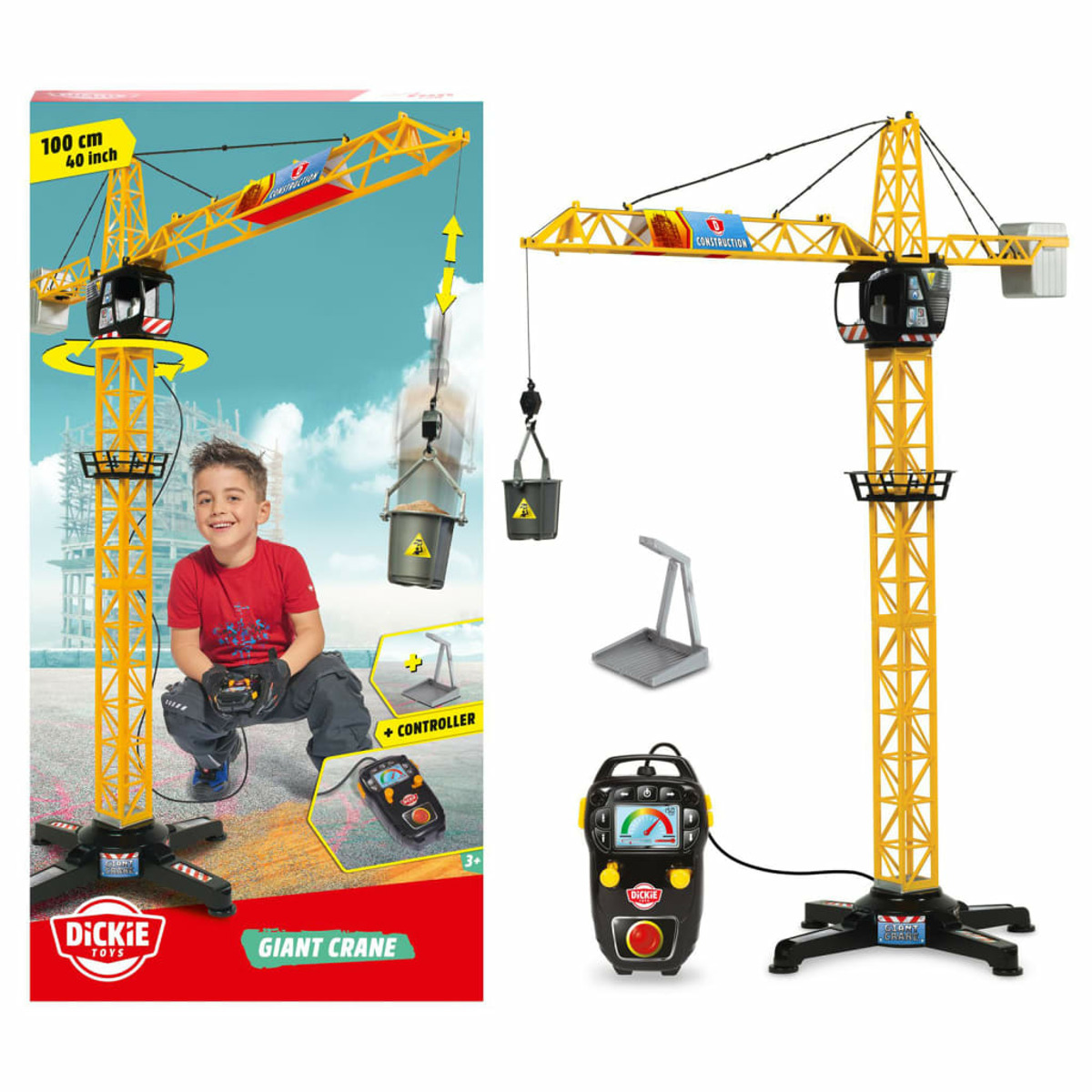Spielzeugkran für Kinder. Enthält einen Kran, einen Jungen und eine Steuerung. Der Kran ist gelb.