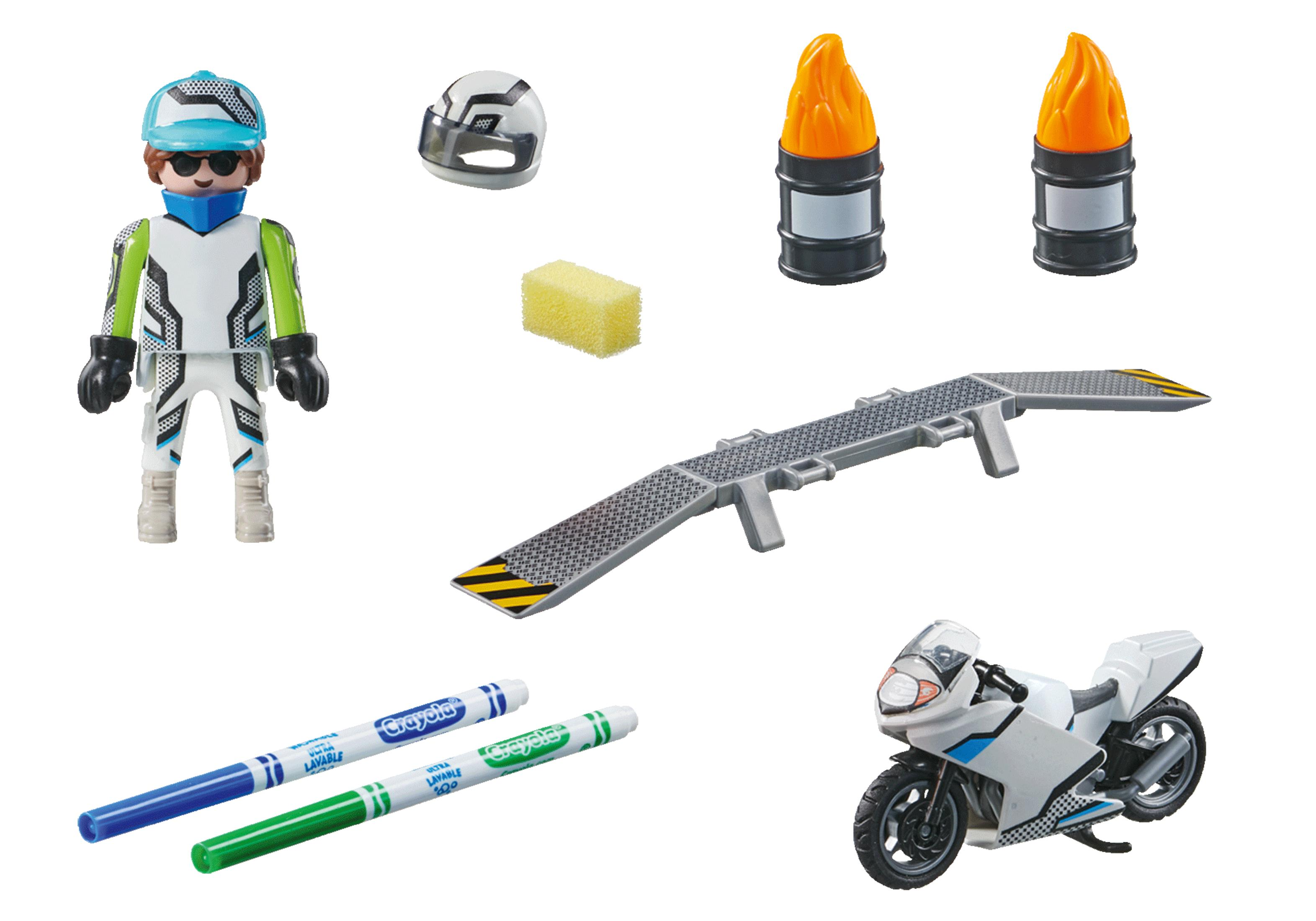 Playmobil Motorrad-Set mit Figur, Helm, Rampe, Flammen, Buntstiften und Motorrad. Weißer Hintergrund.