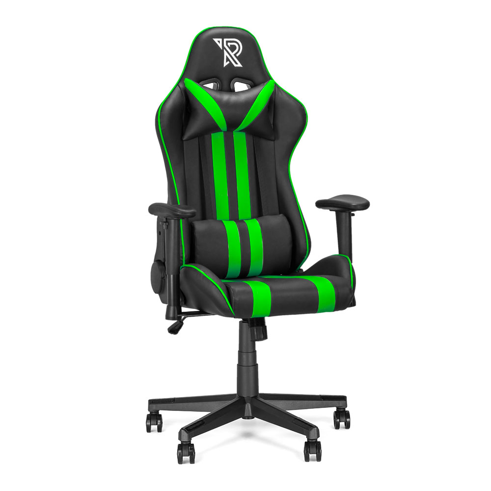 Zwarte en groene gamingstoel op wielen. Witte achtergrond.