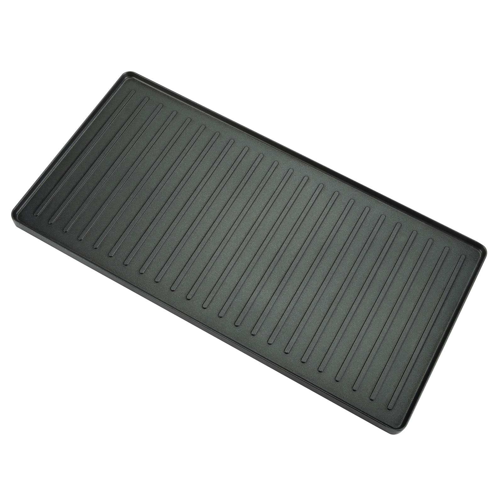 Schwarze Grillpfanne mit parallelen Rippen. Die Pfanne ist rechteckig und aus einer schrägen Perspektive betrachtet.