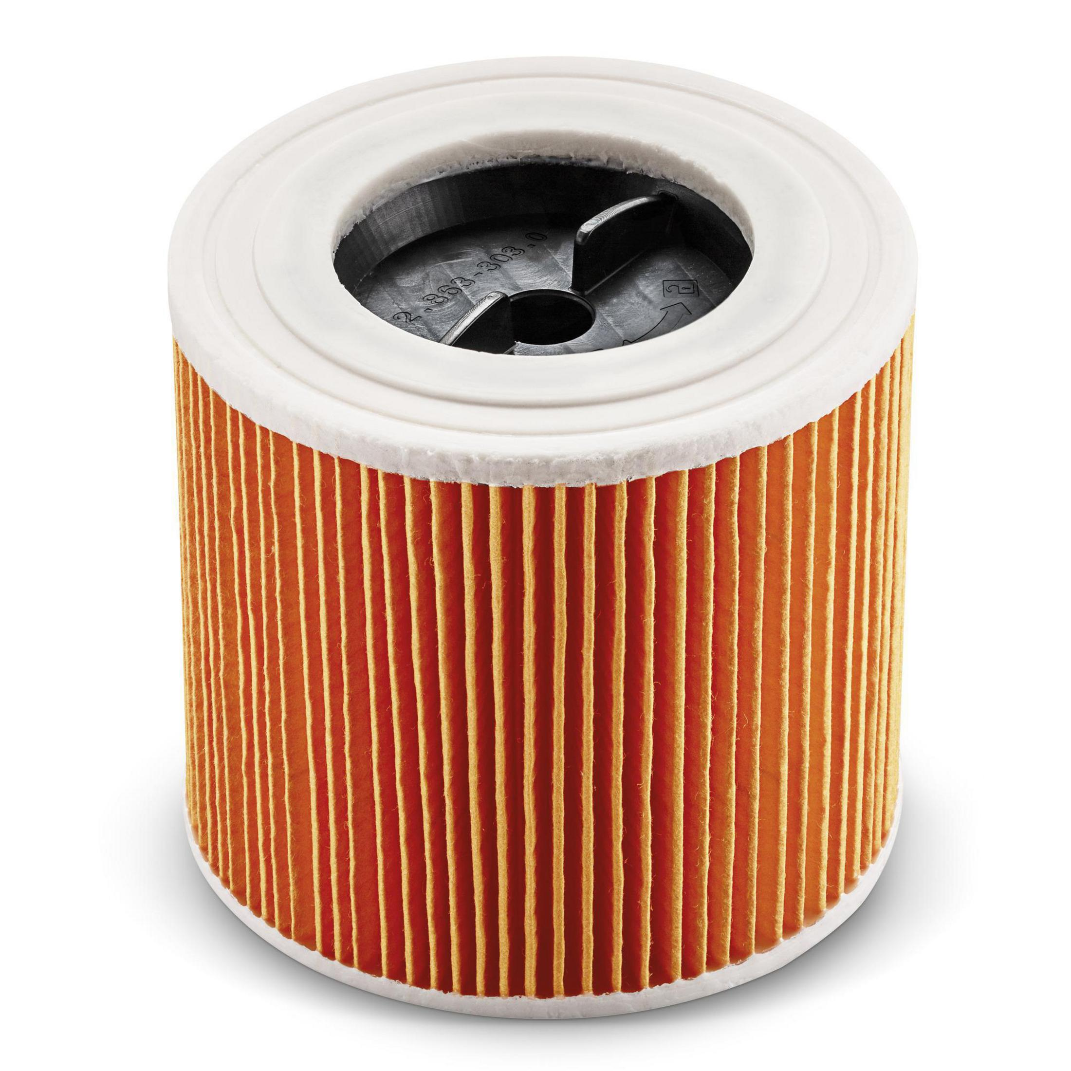Filtro aria cilindrico arancione e bianco. Filtro arancione a coste, isolato.