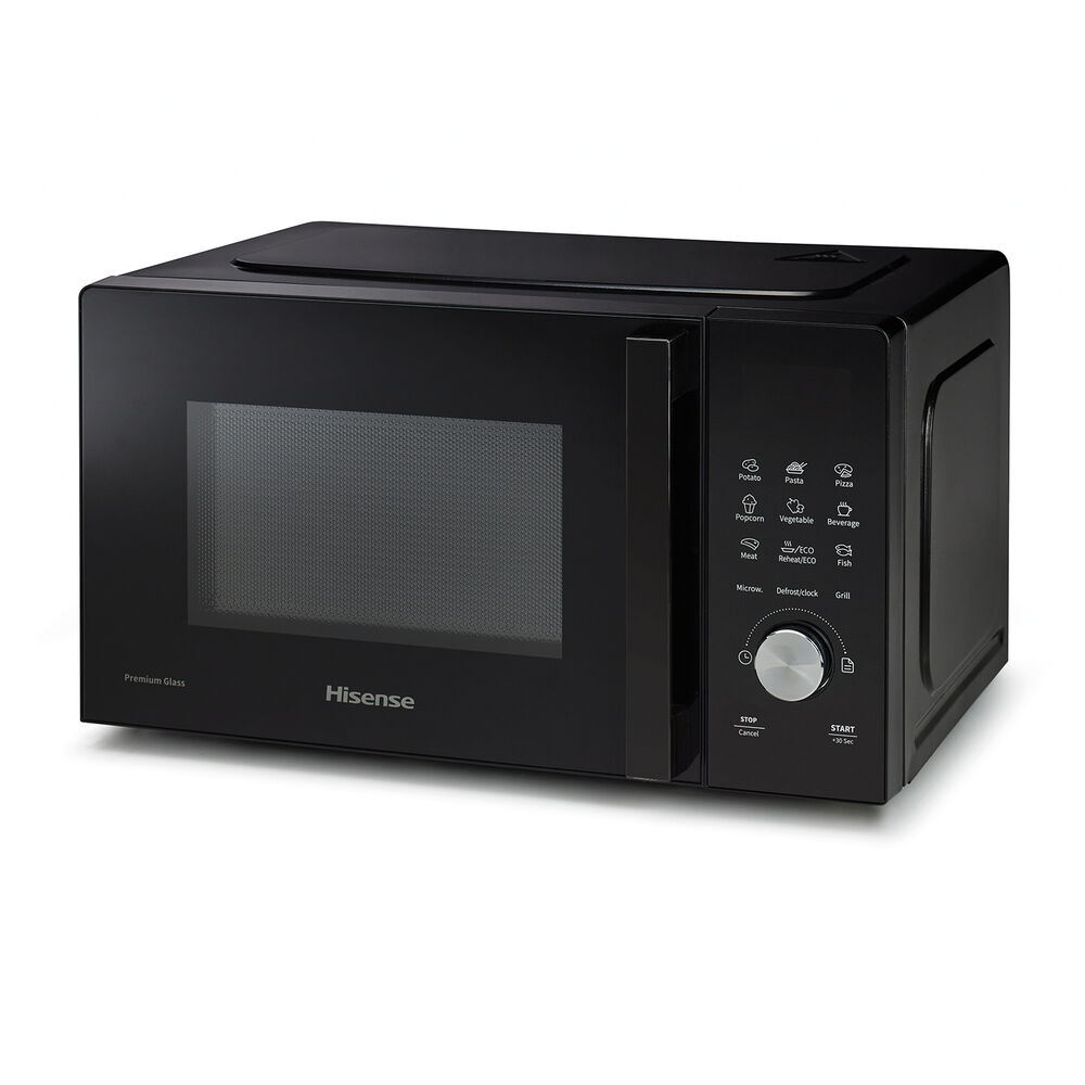 Czarna kuchenka mikrofalowa z elementami sterującymi po prawej stronie, na białym tle.