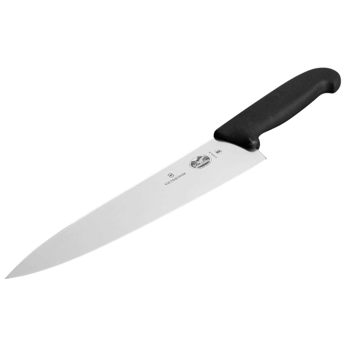 Ein langes Messer mit schwarzem Griff und silberner Klinge. Das Messer liegt auf einer weißen Oberfläche.