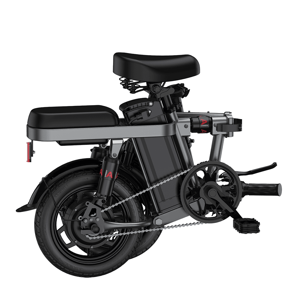 Bicicletta elettrica pieghevole nera e grigia. La bici è su sfondo bianco, con la parte posteriore rivolta verso lo spettatore.