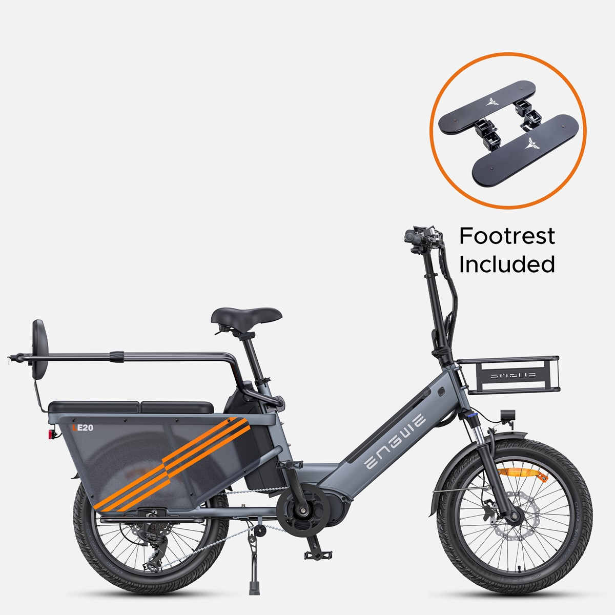 Graues E-Bike mit orangen Streifen an der Seite. Fußstütze inklusive.
