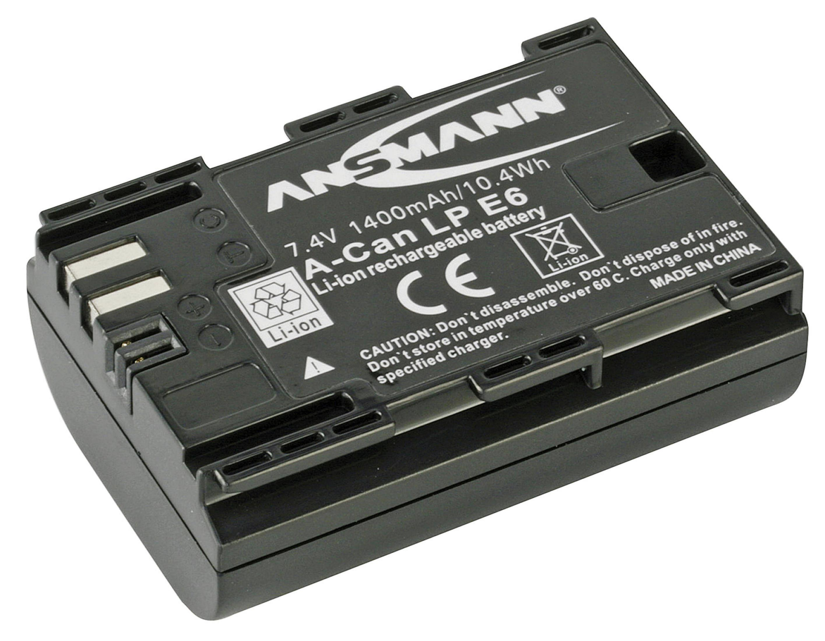 Ein schwarzer, wiederaufladbarer Ansmann LP E6 Akku für eine Kamera.
