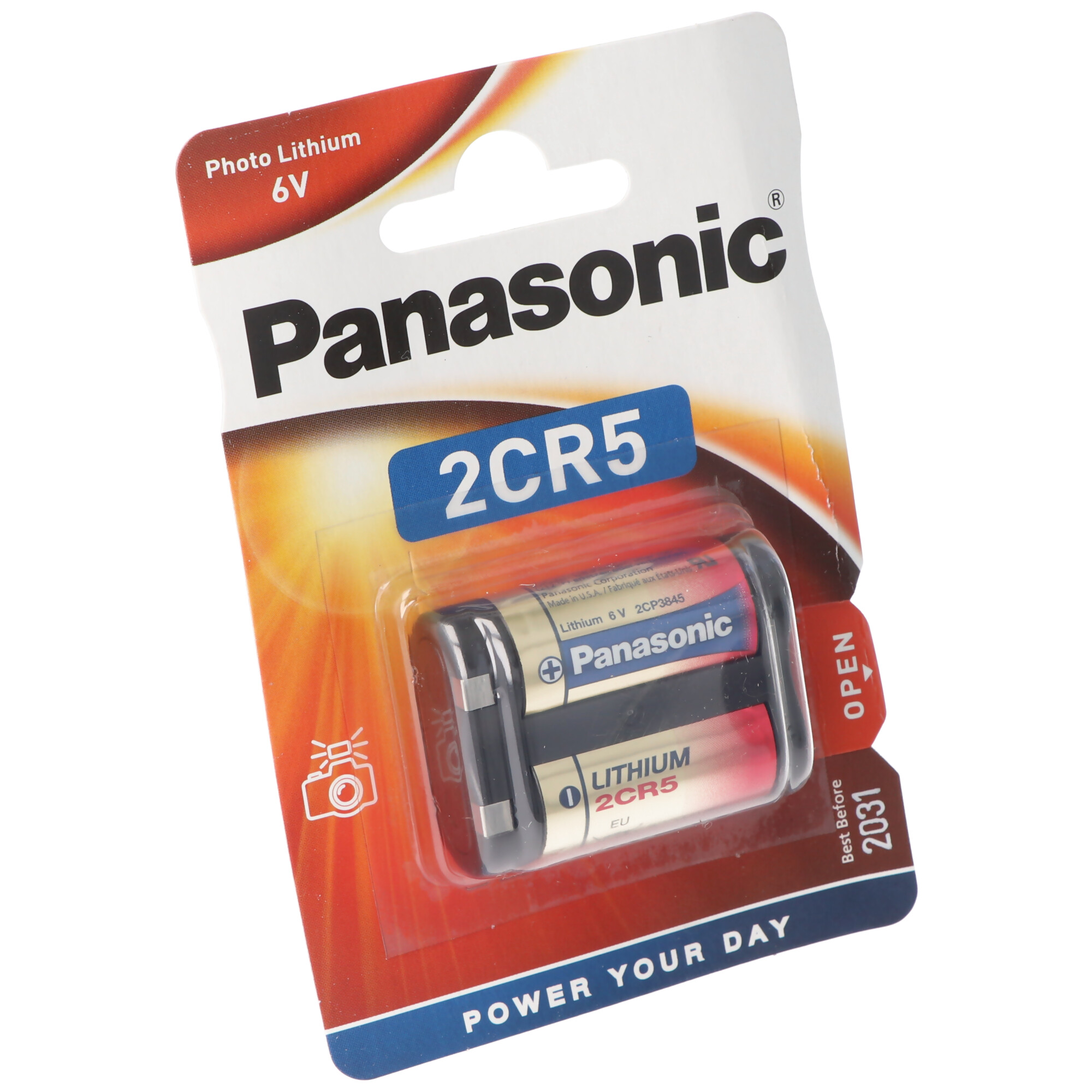 Ein Panasonic-Batteriepack in einer rot-weißen Verpackung.