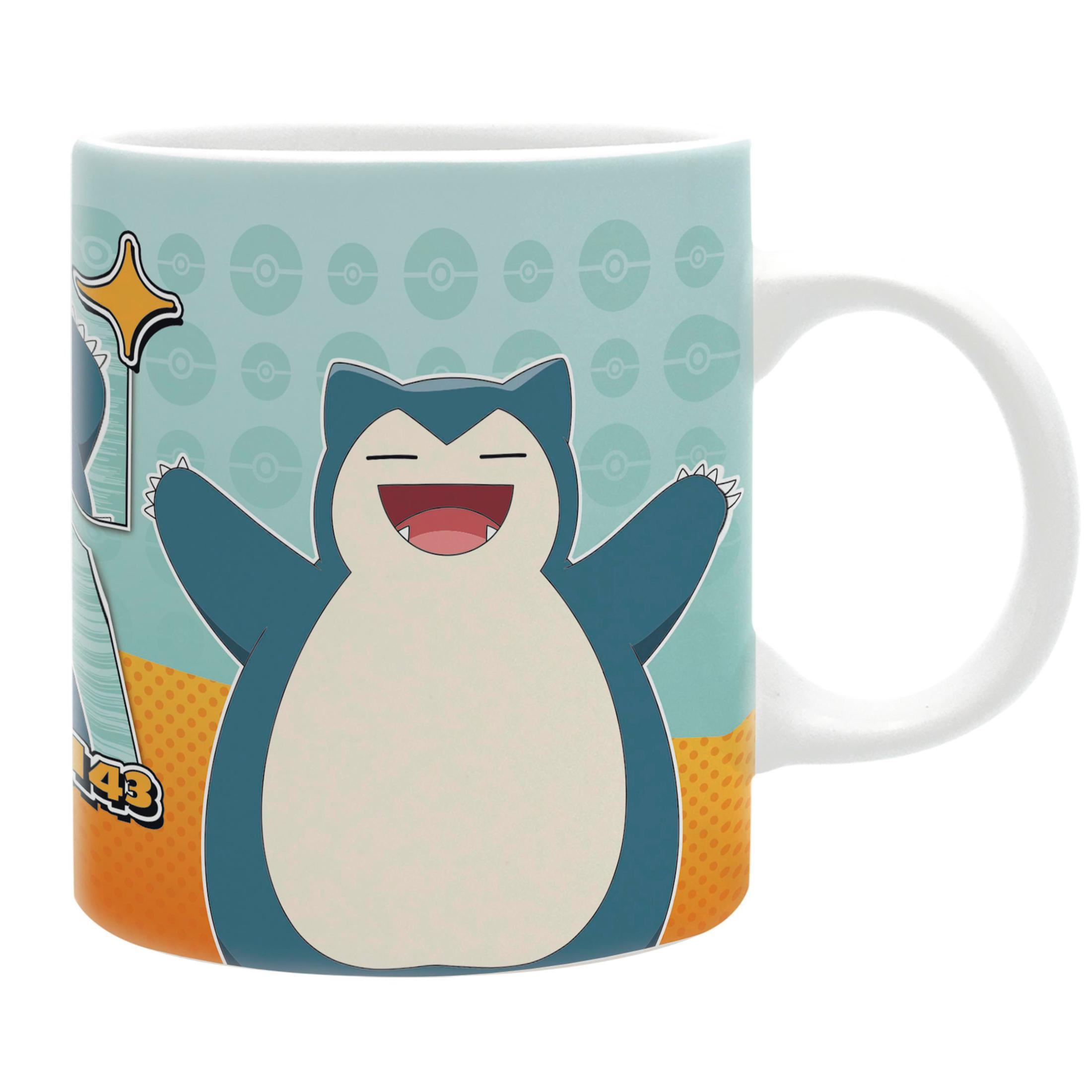 Eine Tasse mit einem Cartoon von Snorlax, einem Pokemon-Charakter, darauf.