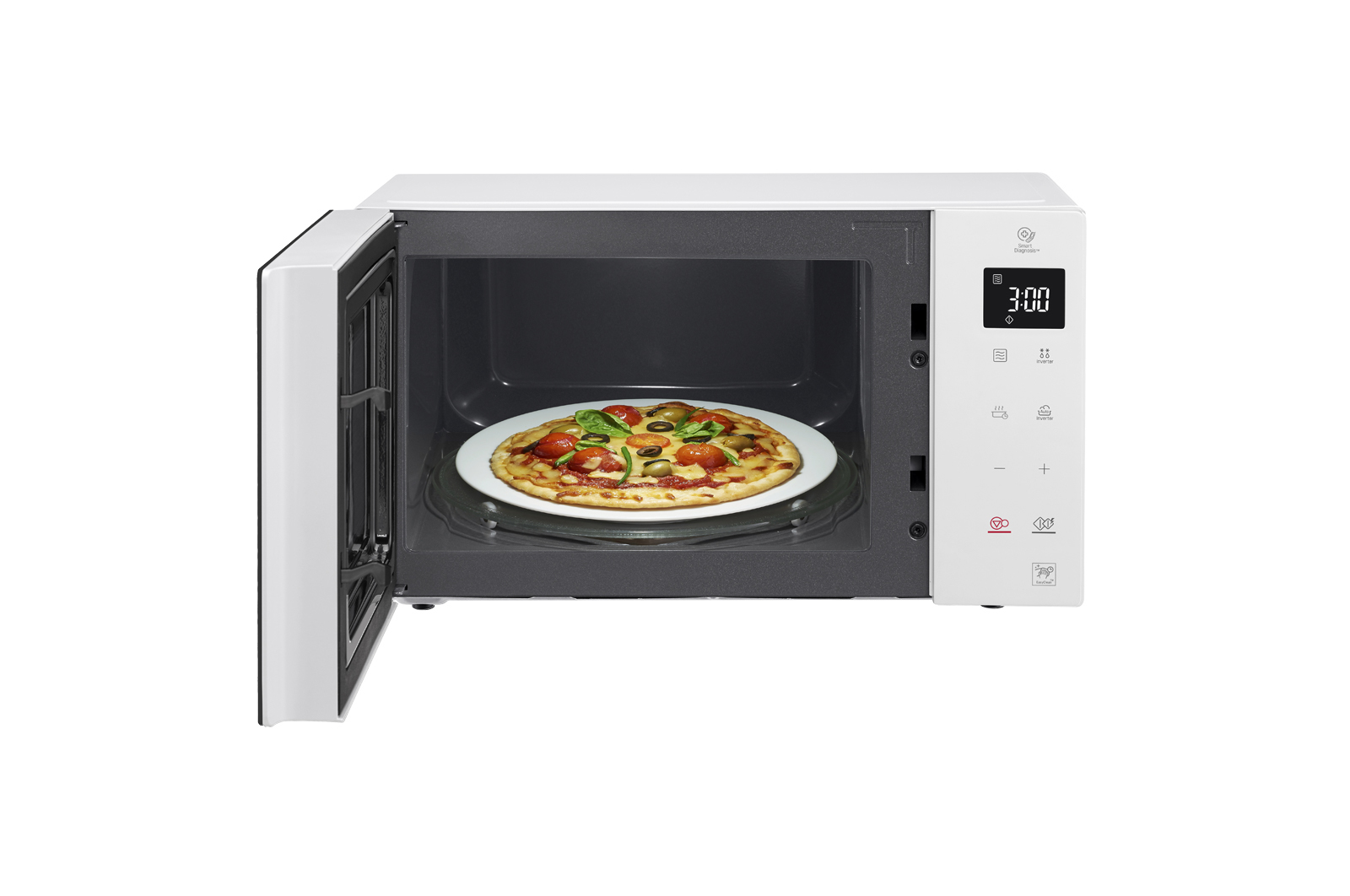 Un micro-ondes blanc avec la porte ouverte et une pizza à l'intérieur.