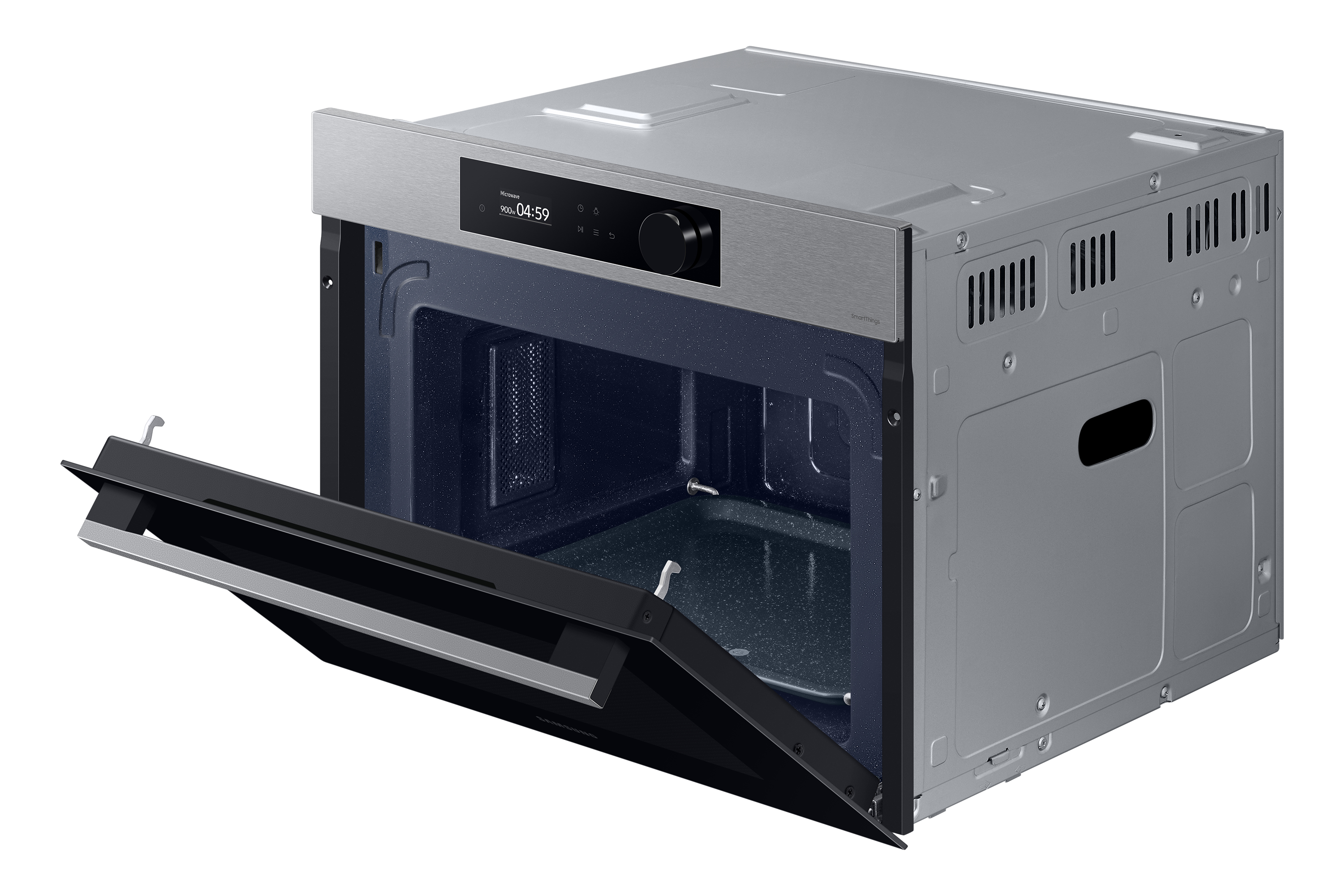 Forno a microonde argentato con porta aperta, interno nero e display digitale. Sfondo bianco.