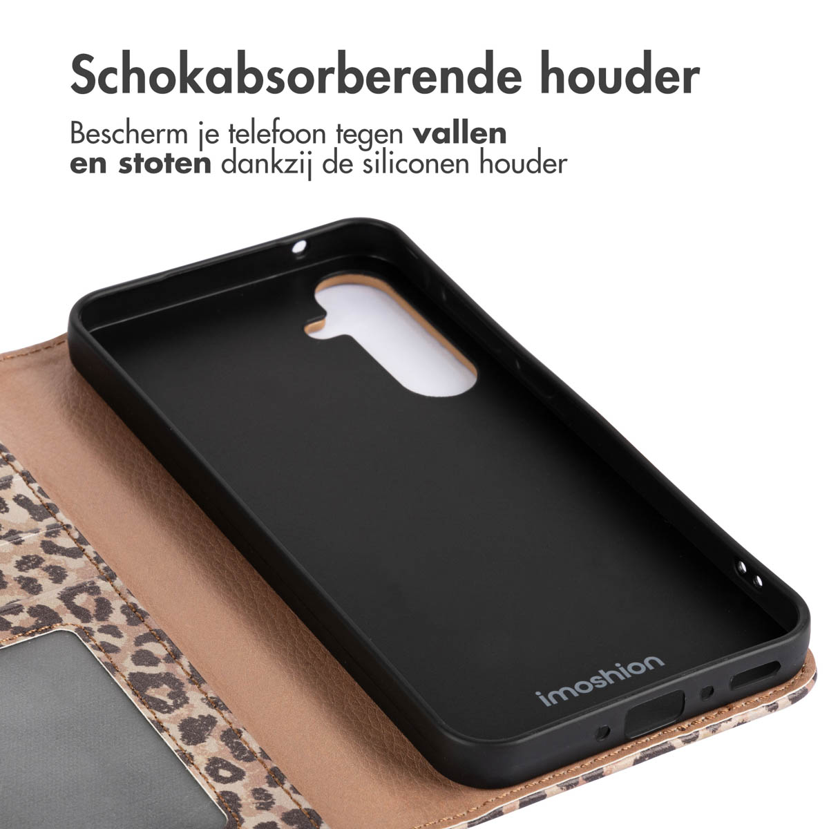 Zwart telefoonhoesje interieur, toont de binnenkant van een portemonneehoesje met logo.