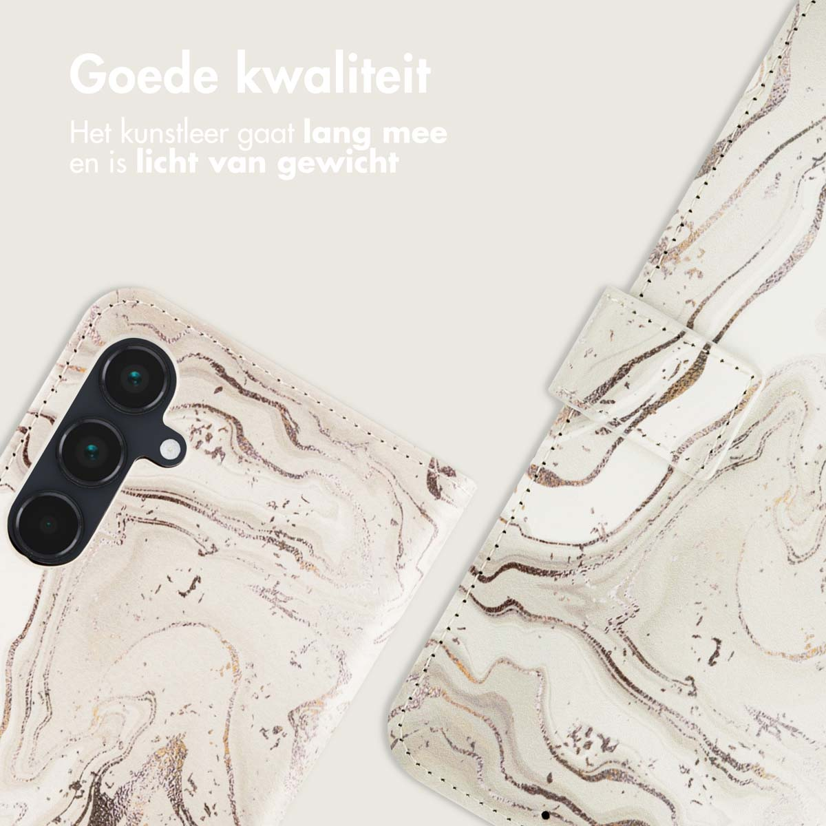 Une coque de téléphone avec un design marbré, partiellement ouverte.