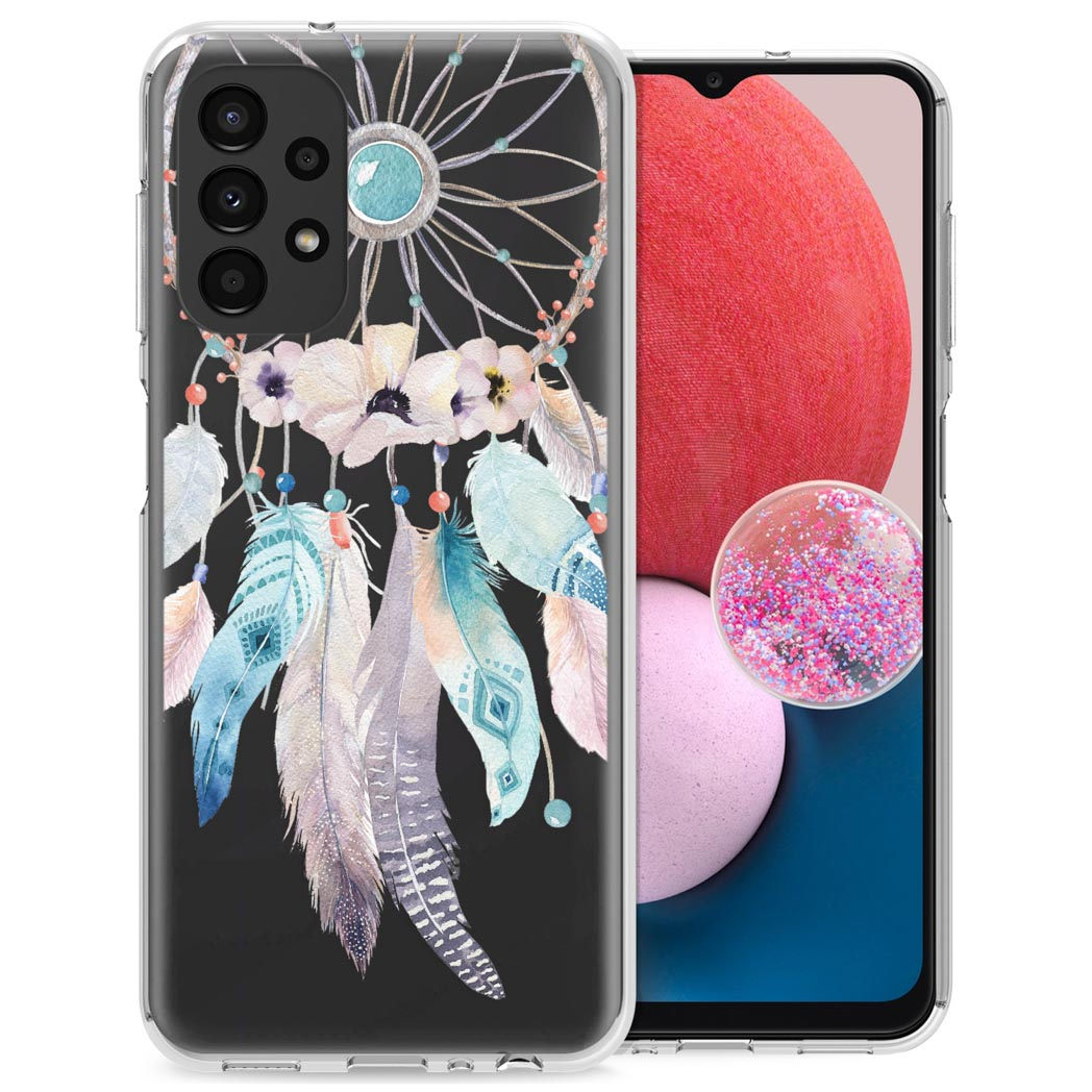 Een telefoonhoesje met een dromenvanger-ontwerp met veren en kralen.