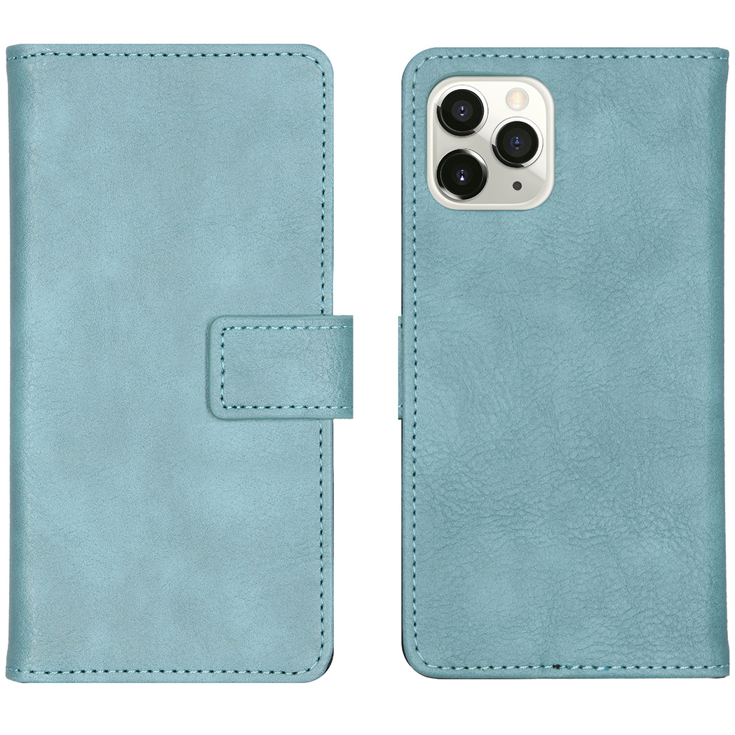 Étui de téléphone bleu clair, ouvert. L'étui est ouvert et l'intérieur est visible.