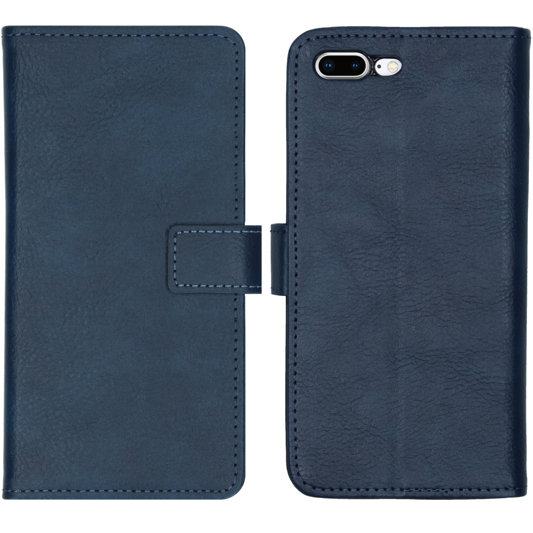 Blauwe leren telefoonhoes, open, met een telefoon erin, met een knoopsluiting.