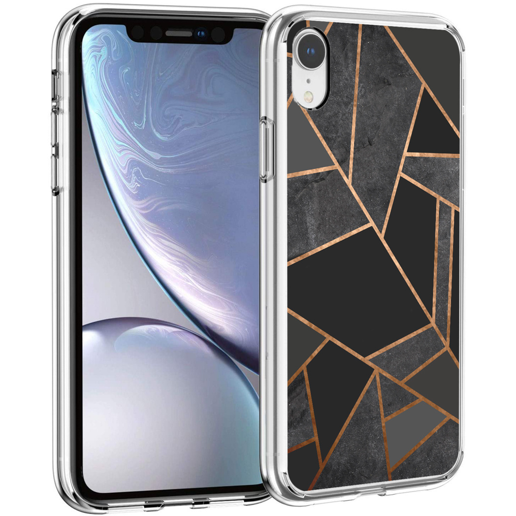 iPhone met hoesje. Zwart, grijs geometrisch patroon. De hoes bedekt de achterkant en zijkanten.