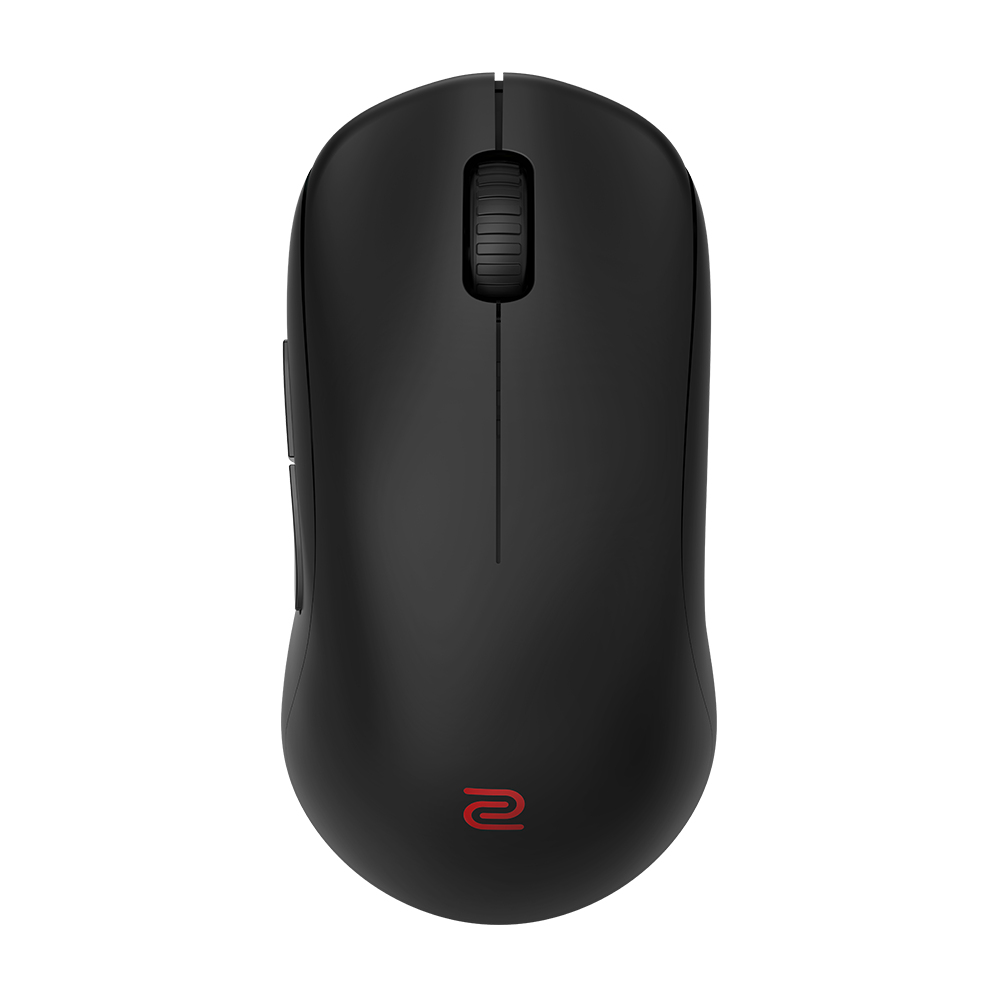 Mouse per computer nero. Ha due pulsanti laterali. Logo rosso. Sfondo bianco. Il mouse è visto dall'alto.