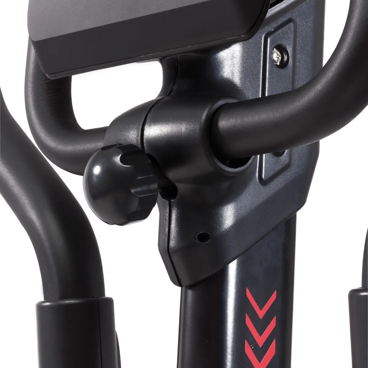 Poignée de vélo d'exercice noire avec cadran et détails de flèches rouges.