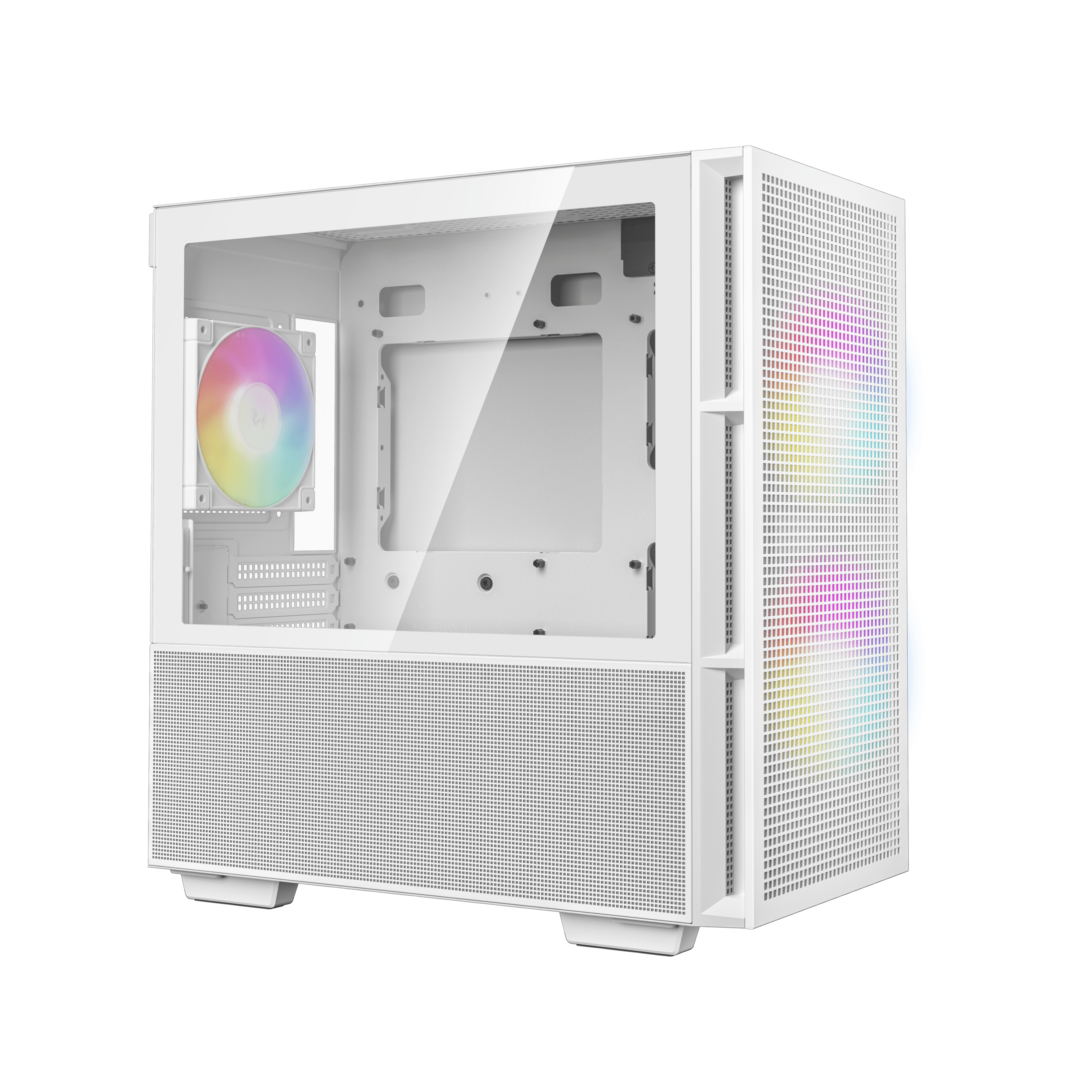 Boîtier PC blanc avec panneau latéral en verre et façade perforée. Un ventilateur avec lumières arc-en-ciel est visible.