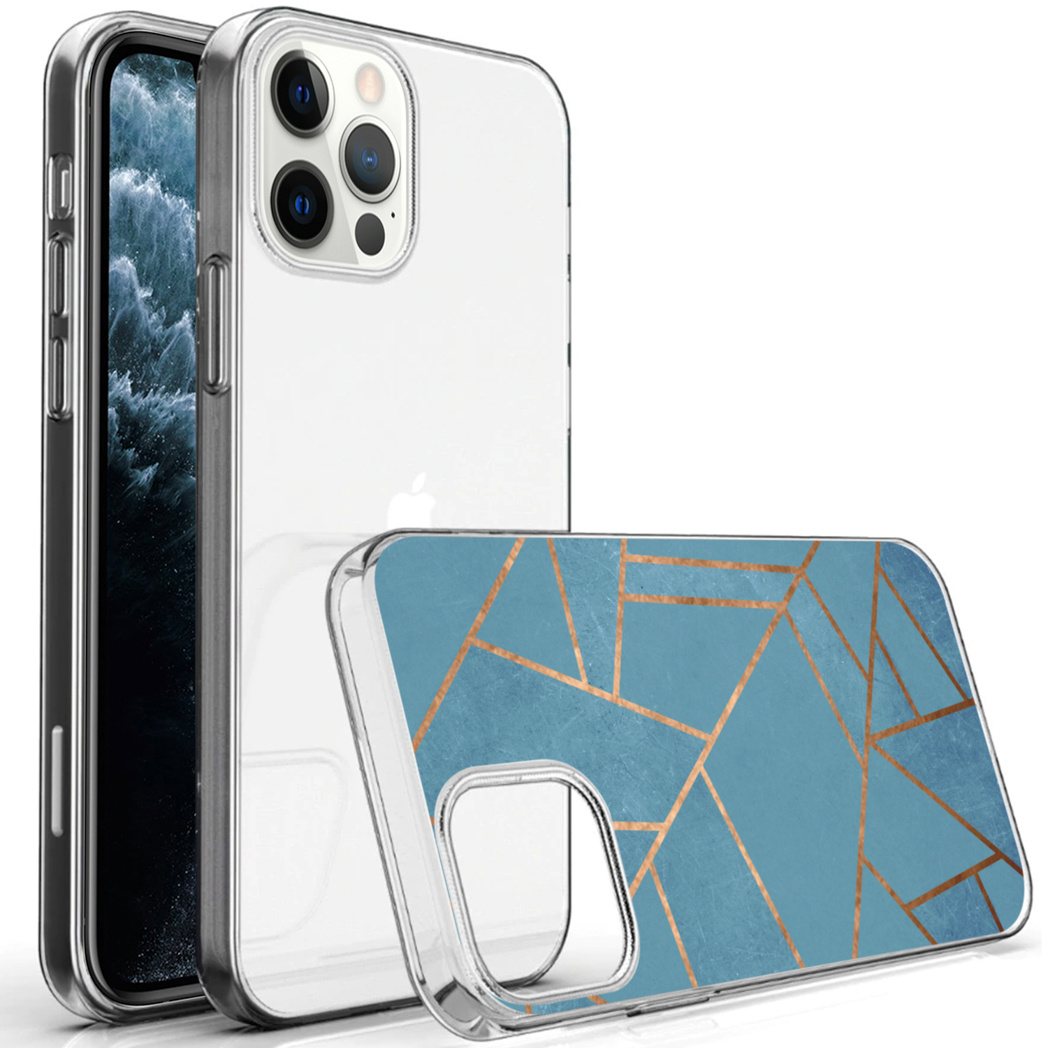 Deux téléphones et étuis. Un étui est sur un téléphone, l'autre à côté, motif marbre bleu.