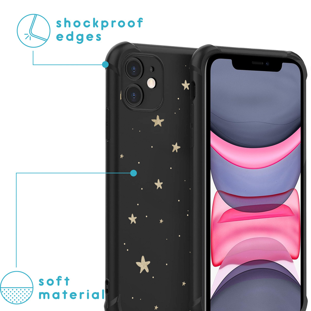 Coque noire avec étoiles dorées. Texte : Bords antichoc, matériau souple.