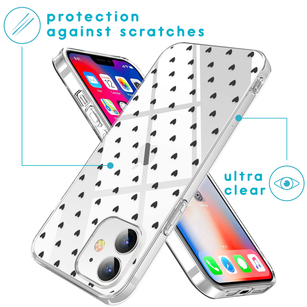 Custodia trasparente con cuori su un telefono, mostrando protezione e chiarezza.