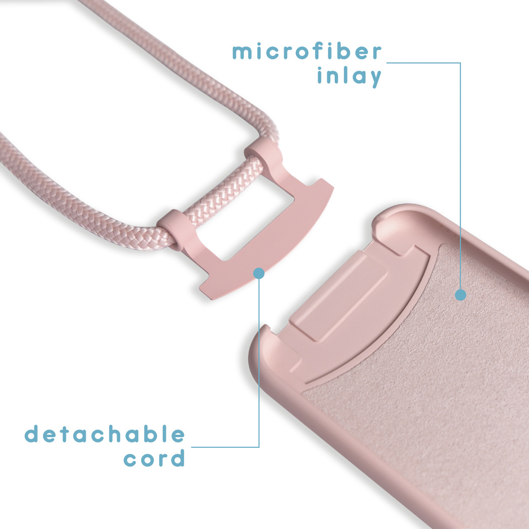 Close-up van een telefoonhoesje met een roze koord. De hoes heeft een roze microfiber inlay en een afneembaar koord.