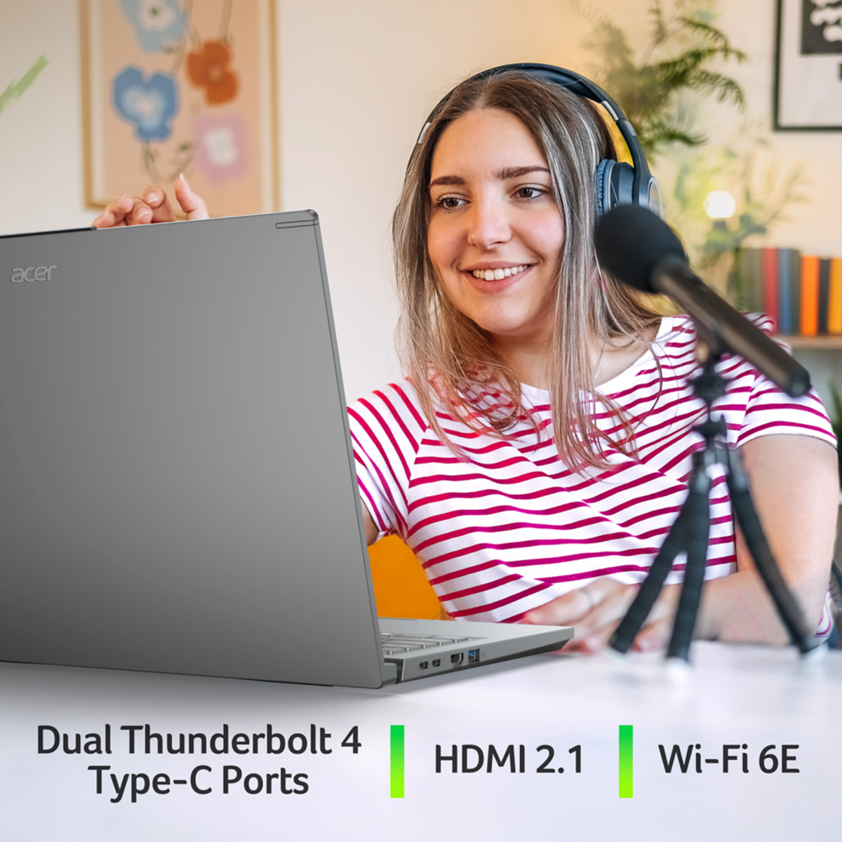 Mujer con auriculares y portátil. Puertos Thunderbolt y HDMI 2.1 visibles.