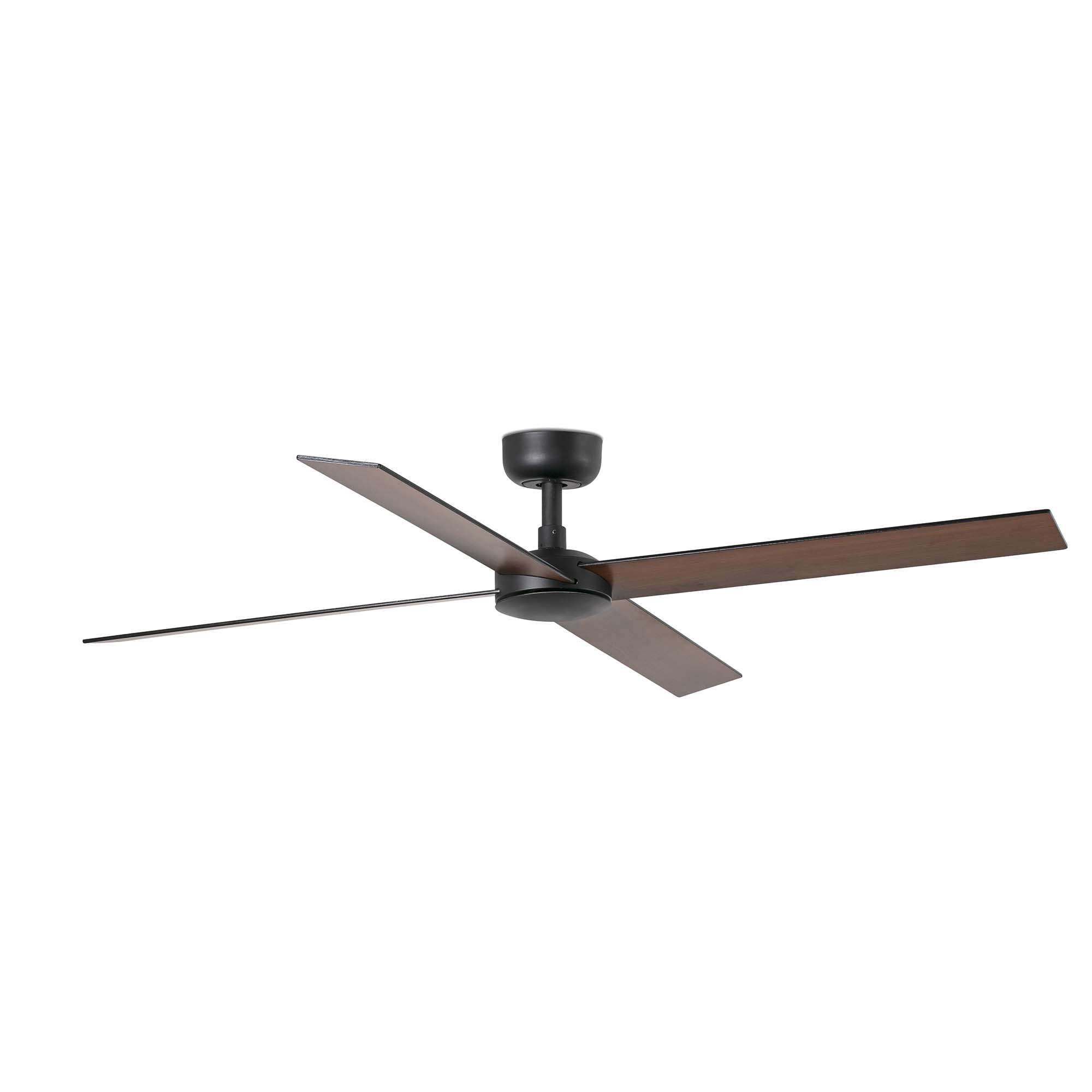 Ein Deckenventilator mit vier Flügeln, zwei lang und zwei kurz, auf weißem Hintergrund.