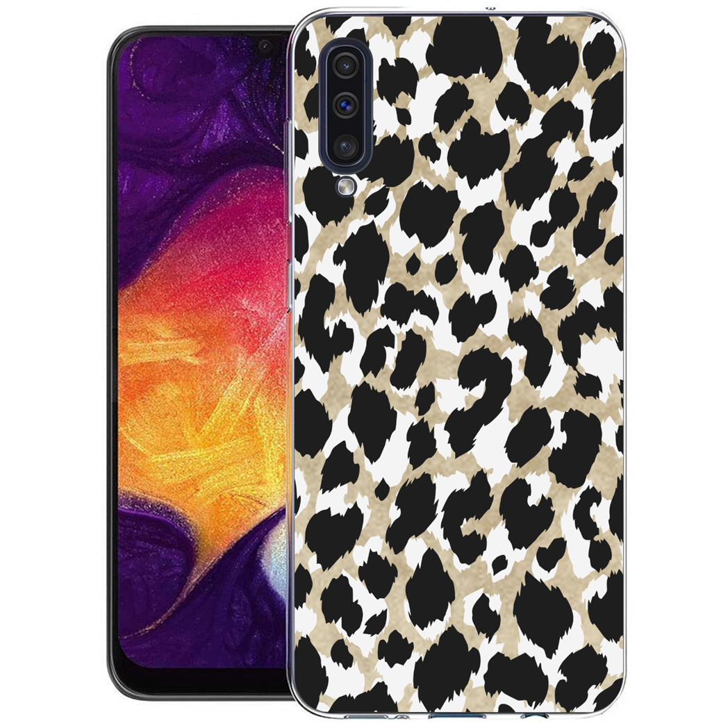 Coque de smartphone avec imprimé léopard. Motif noir et blanc, téléphone dans la coque.
