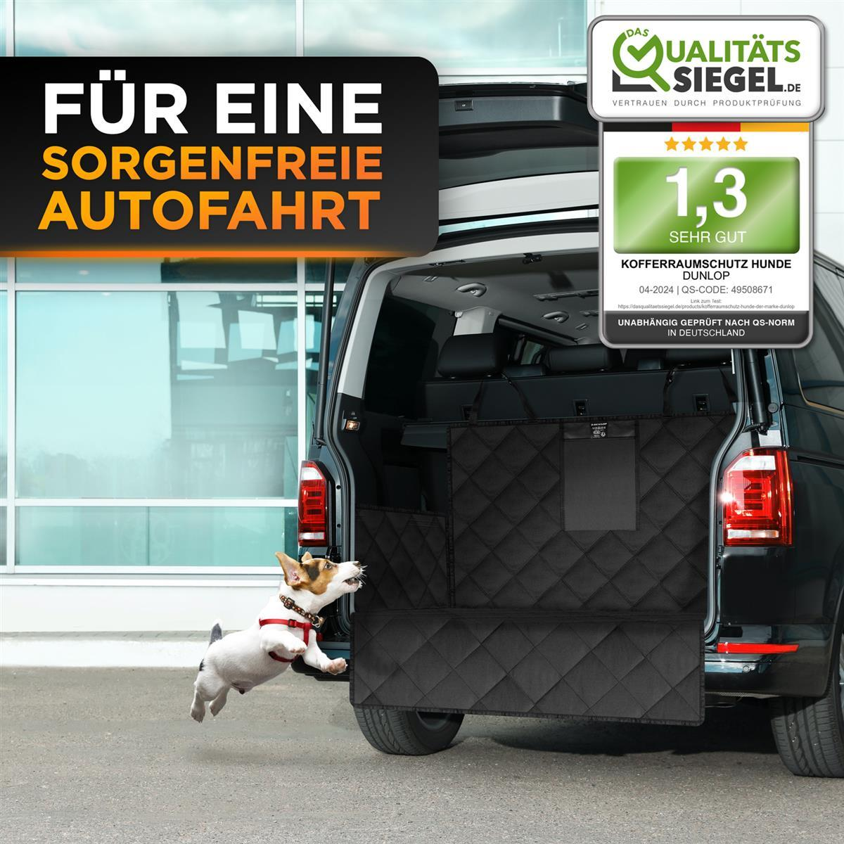 Hund springt auf ein Auto mit schwarzer Schutzhülle zu. Text: 'Für eine sorgenfreie Autofahrt'.