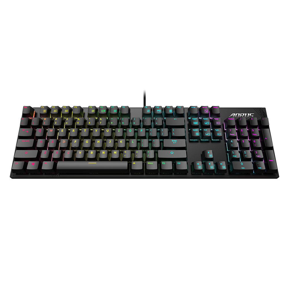 Tastiera nera con tasti arcobaleno, sfondo bianco. Logo AORUS visibile.