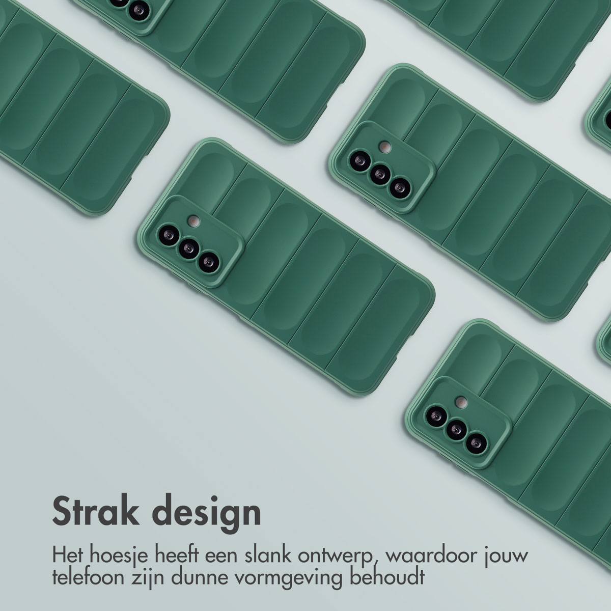 Plusieurs étuis de téléphone verts avec un design rayé sont présentés.