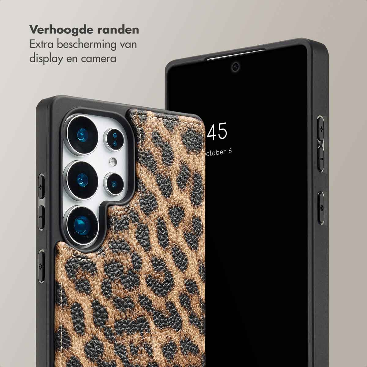 Telefono in custodia leopardata. Telefono nero accanto. Testo e simbolo d'angolo a destra.