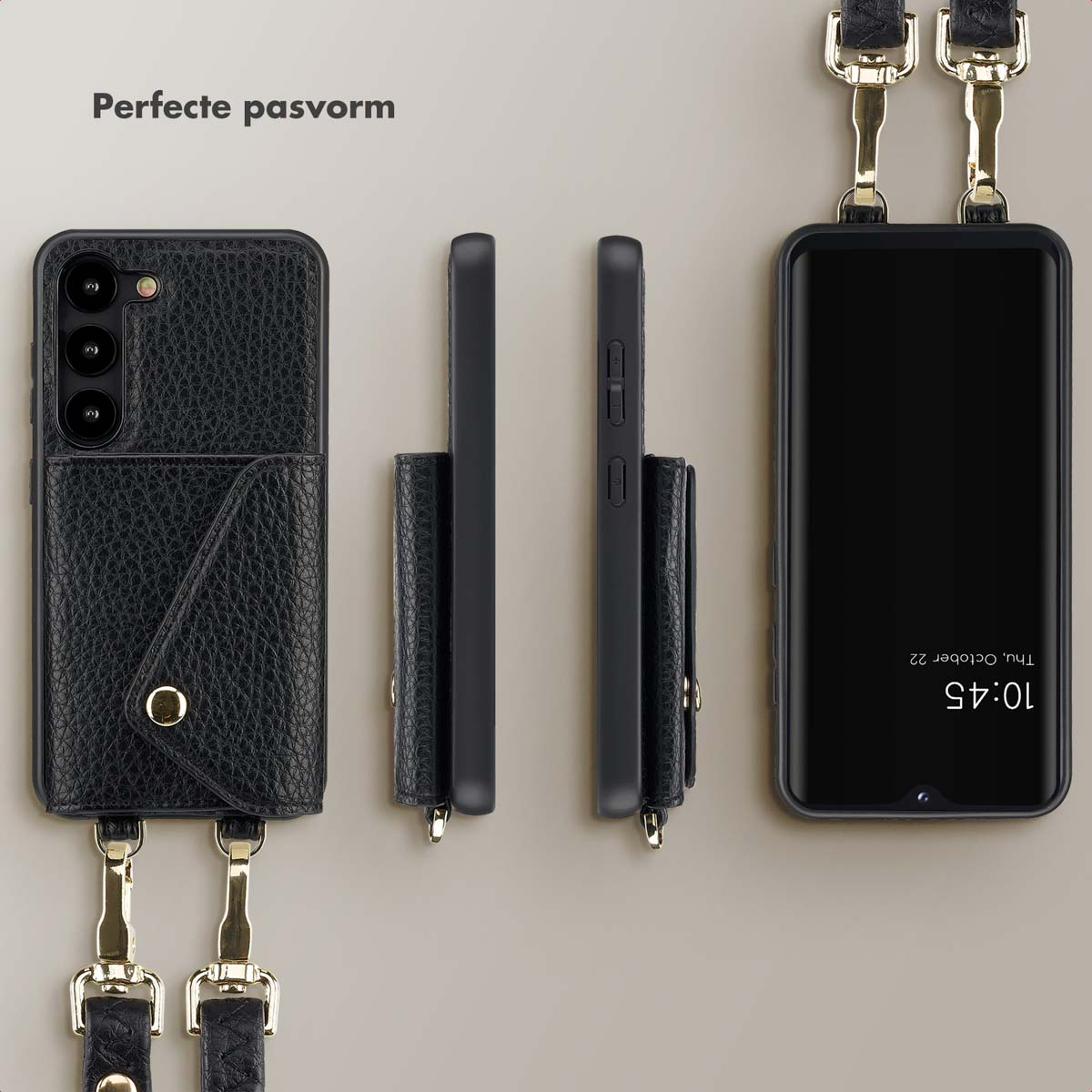 Een zwart leren telefoonhoesje met een riem, met een telefoon en de tijd wordt weergegeven.