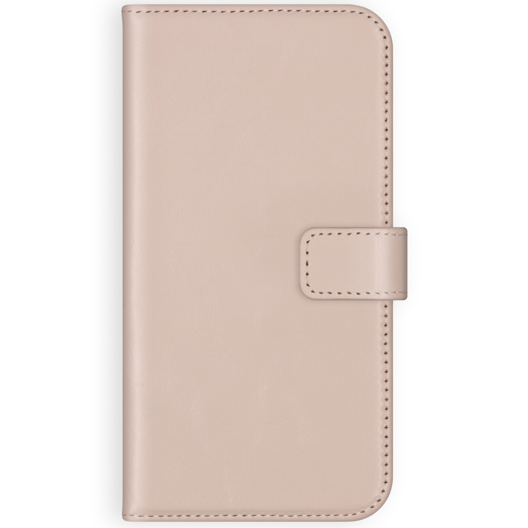 Lichtroze leren telefoonhoes, afgesloten met een magnetische flap.
