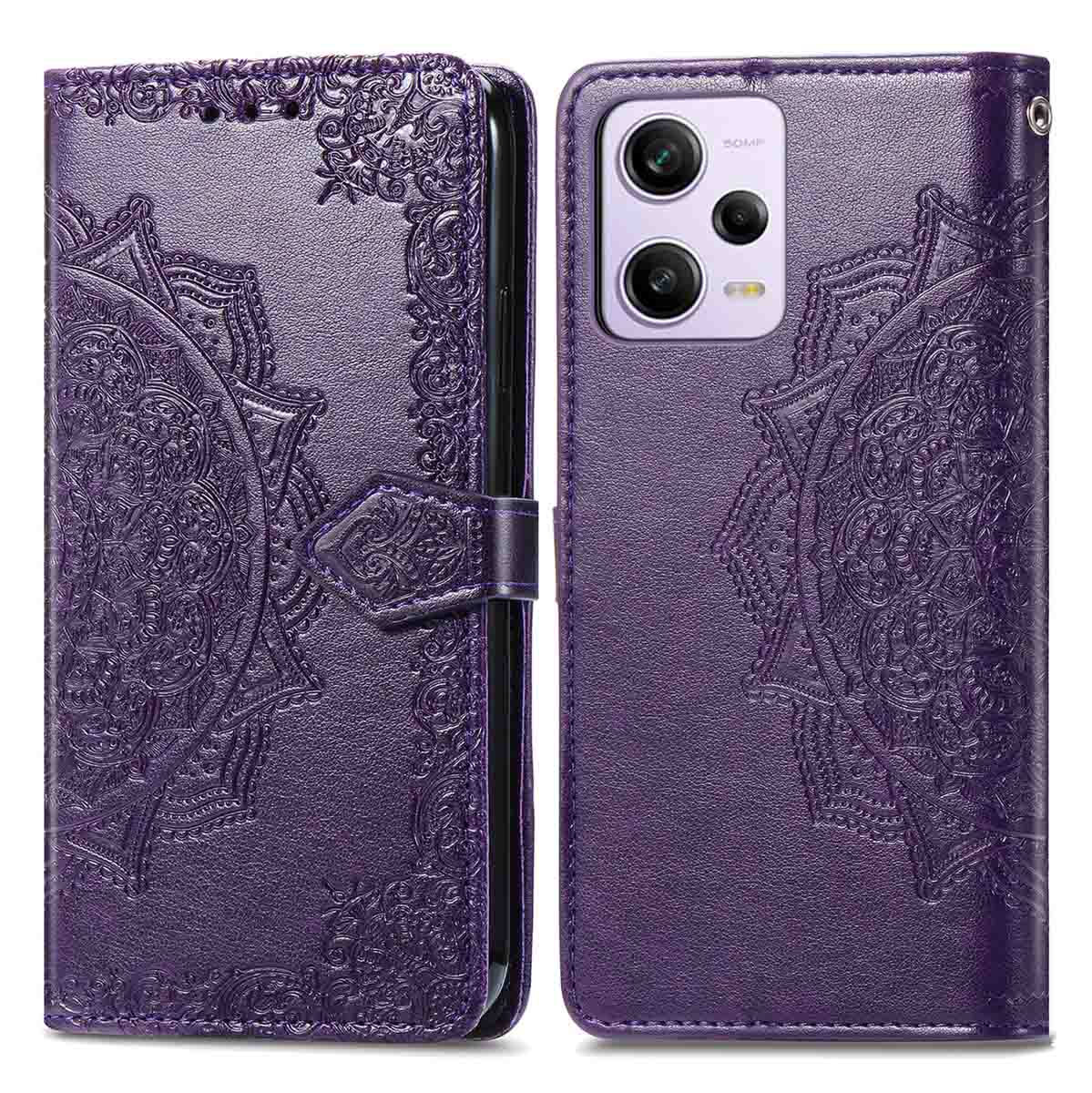 Coque de téléphone violette avec motif mandala. Fermeture magnétique et téléphone avec double caméra.