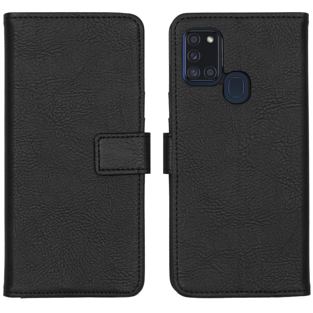 Étui de téléphone noir style portefeuille, ouvert. Comporte une fermeture magnétique.