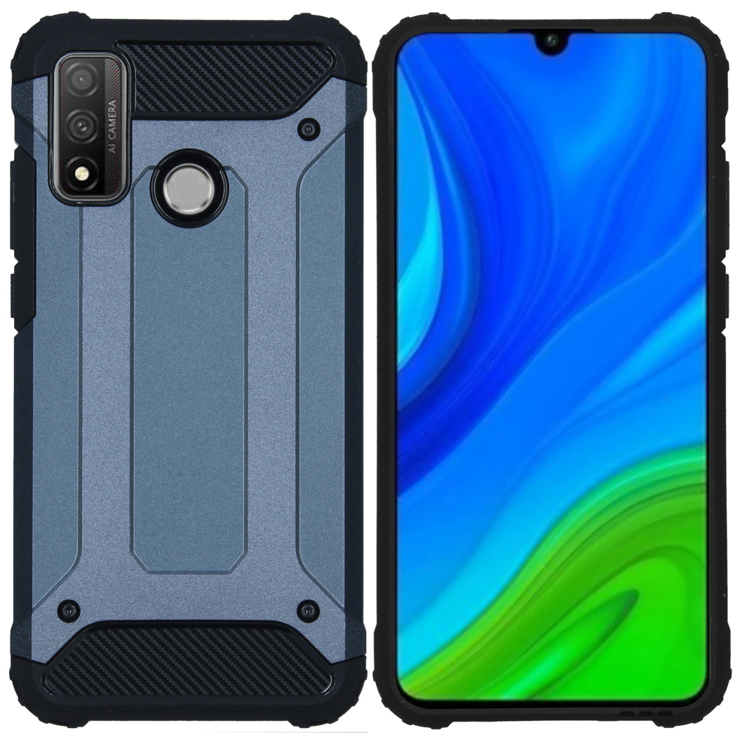 Una custodia blu e nera e un telefono. La custodia ha un design in fibra di carbonio nera.