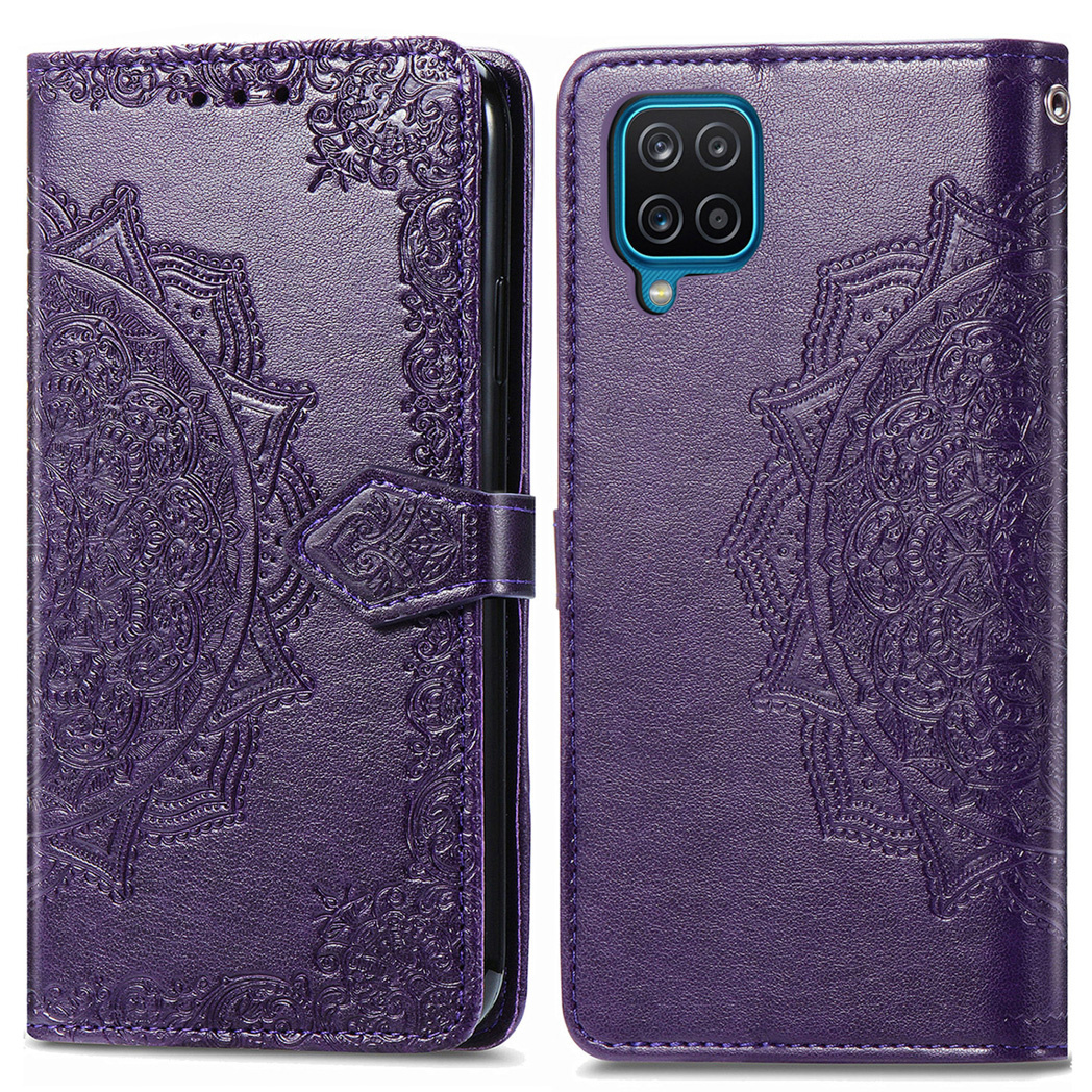 Étui de téléphone violet ouvert, avec motif mandala. Un téléphone est placé sur l'étui.