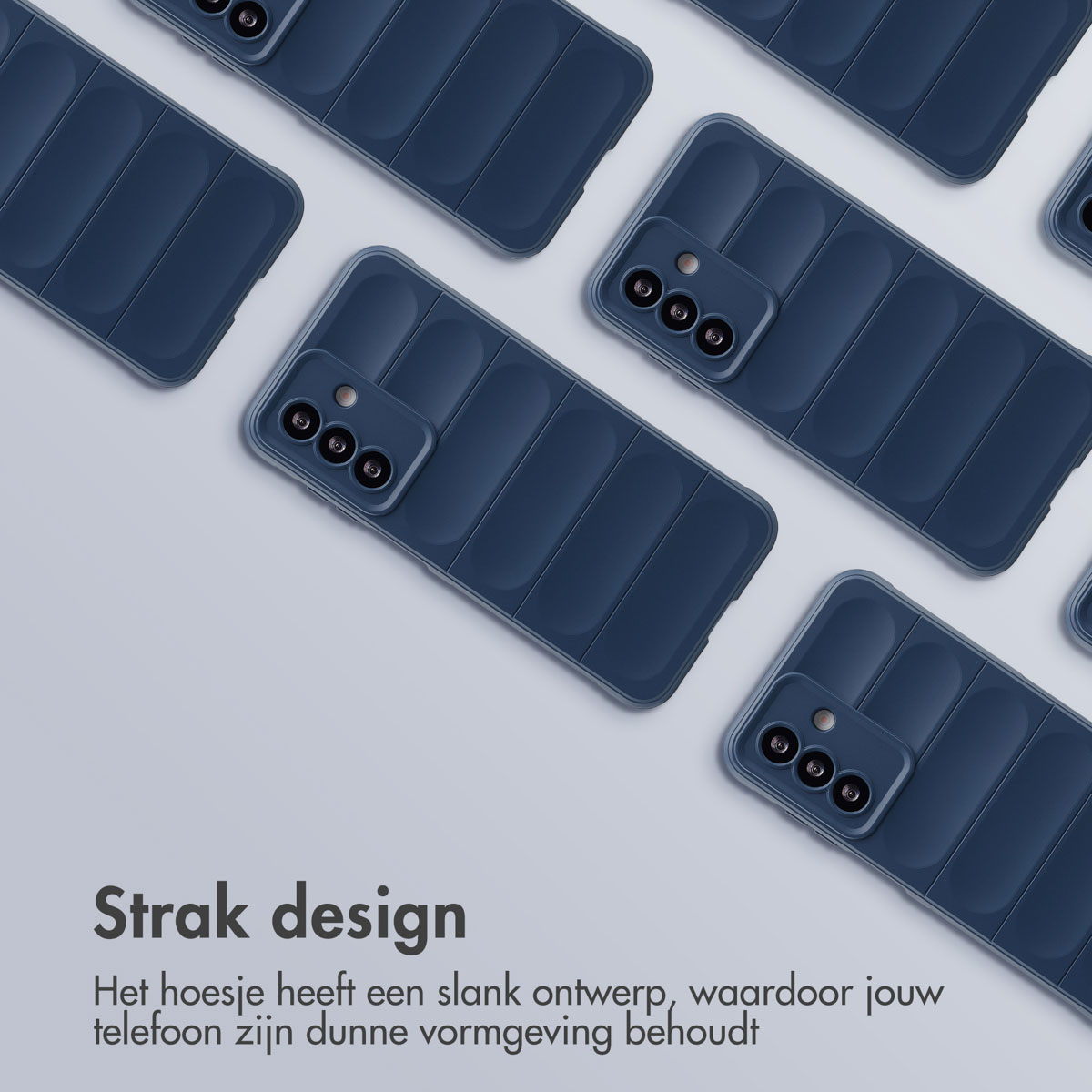 Plusieurs étuis de téléphone bleu foncé sont présentés. Le design est élégant.