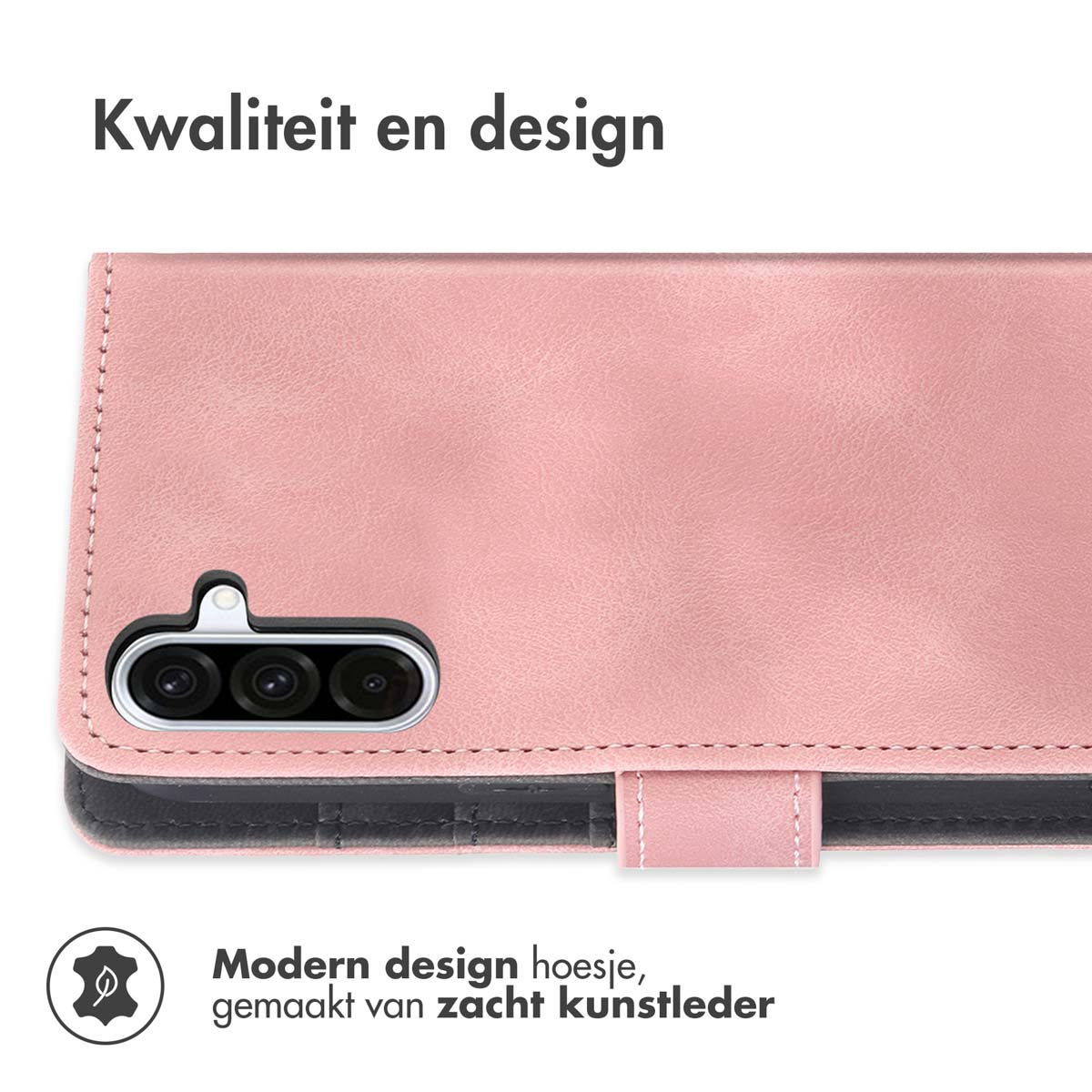 Close-up van een roze telefoonhoes met drie cameralenzen en de woorden 'Kwaliteit en design'.