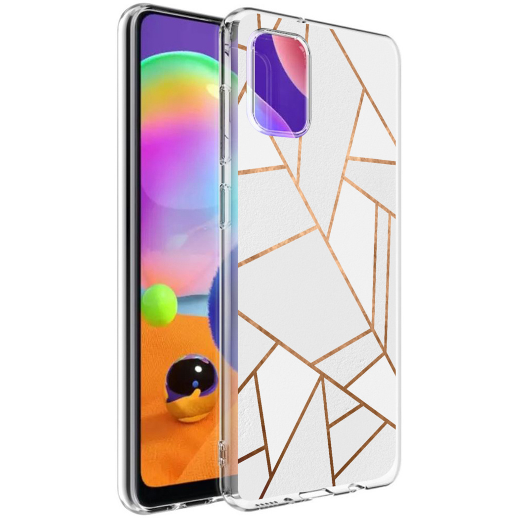 Telefoon in hoesje met wit en goud geometrisch ontwerp. Telefoon staat links. De hoes is transparant.
