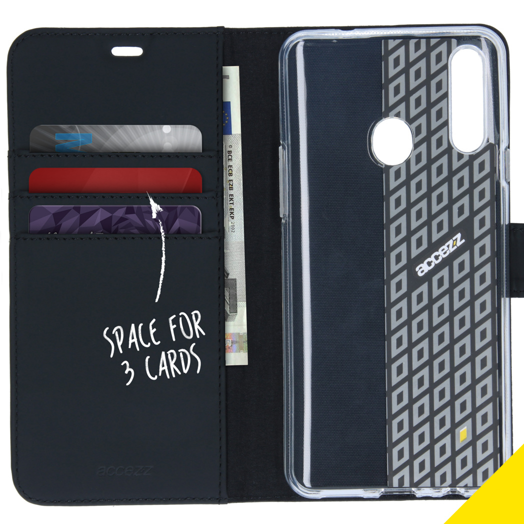 Étui de téléphone noir ouvert, montrant un téléphone, des cartes et de l'argent. Texte : 'Espace pour 3 cartes'.