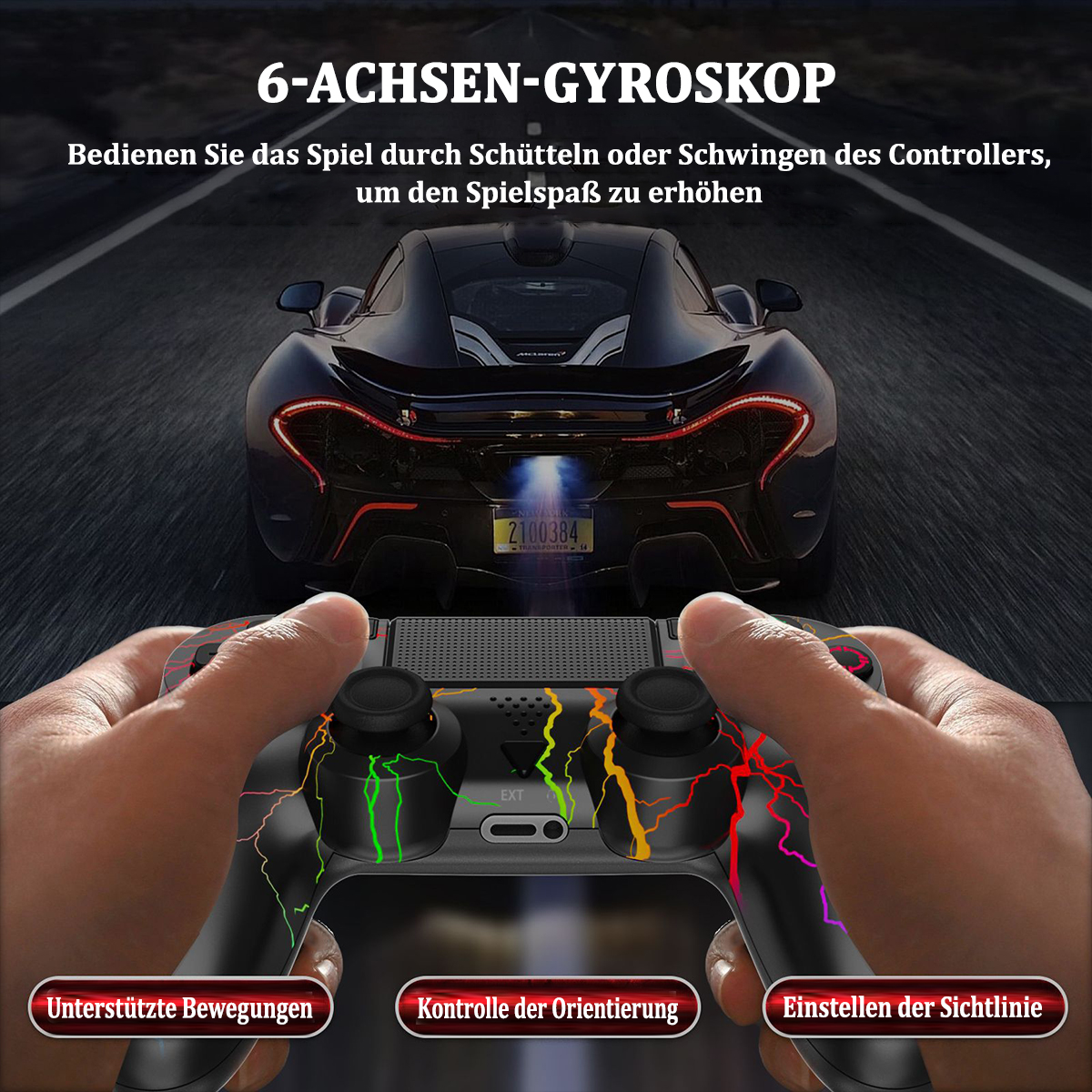 Hände halten einen Controller mit farbigen Tasten, Auto im Hintergrund.