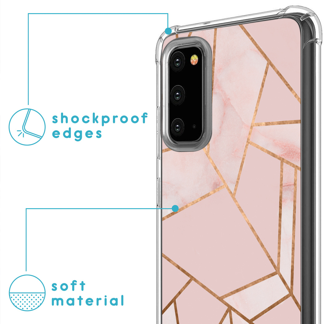 Coque de téléphone avec design géométrique et téléphone. Fond blanc.