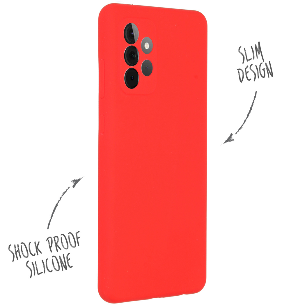 Rode telefoonhoes met pijlen die wijzen naar 'Slank ontwerp' en 'Schokbestendige siliconen'.