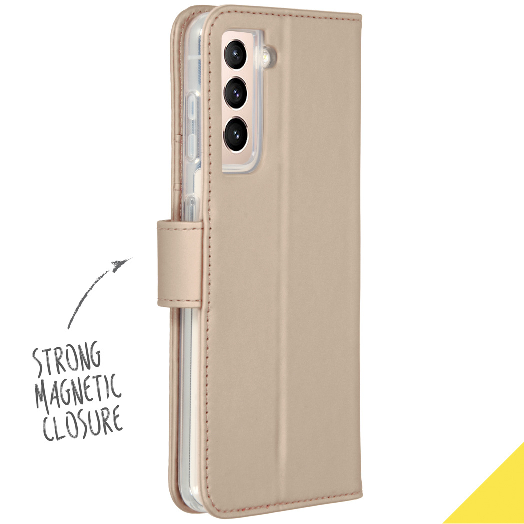 Beige telefoonhoesje met een sterke magnetische sluiting.