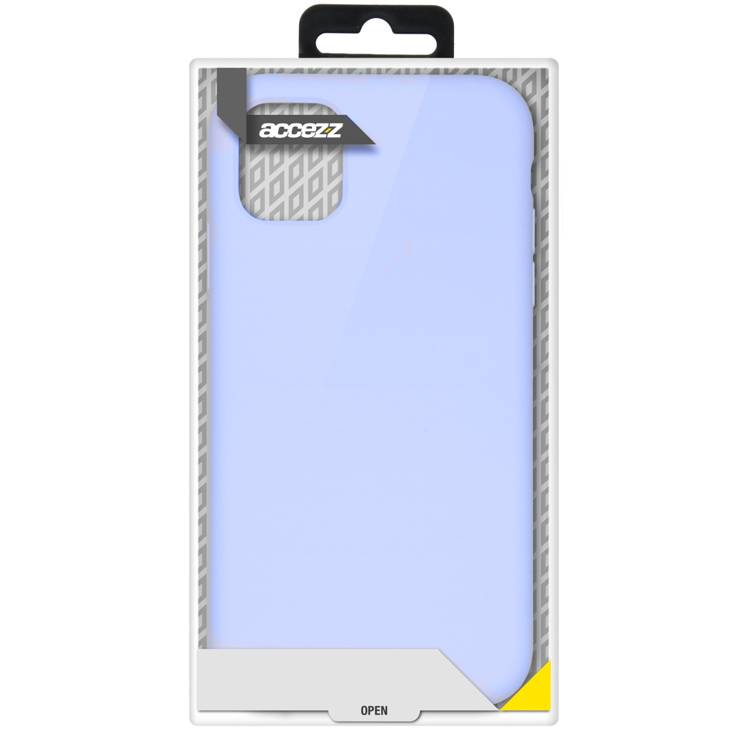 Boîte avec une coque de téléphone bleue à l'intérieur. Le texte sur la boîte indique 'accezz'.