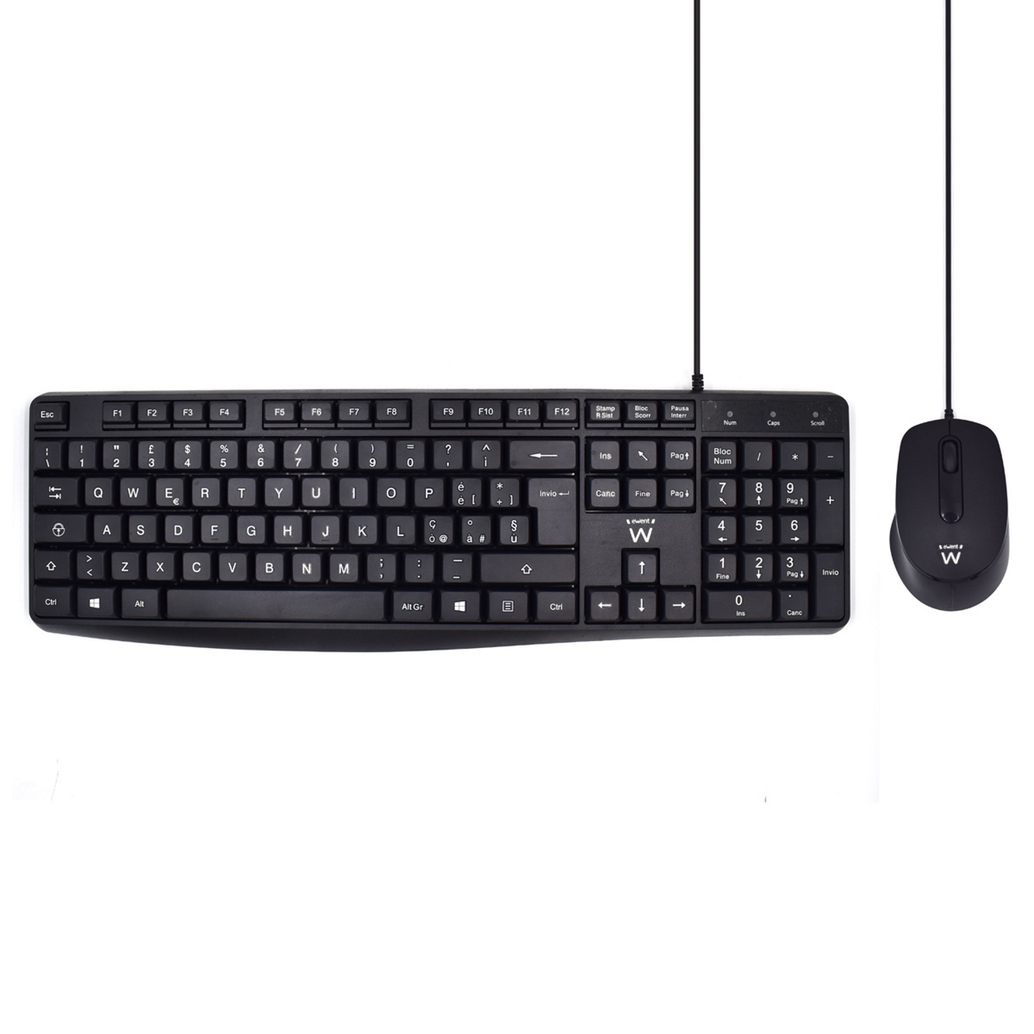 Set tastiera e mouse neri su sfondo bianco. Mouse e tastiera sono collegati da un cavo.